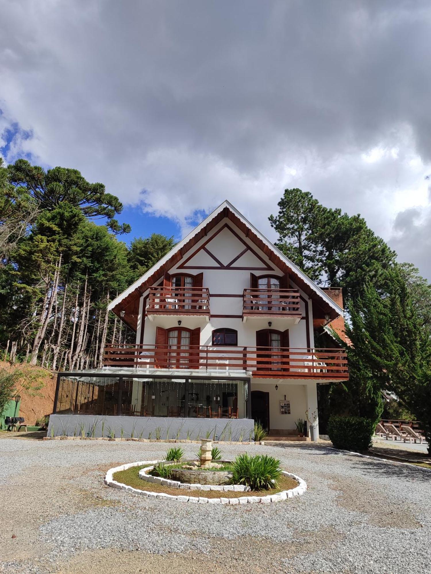 Pousada Chateau Dos Fontes — Photos 1